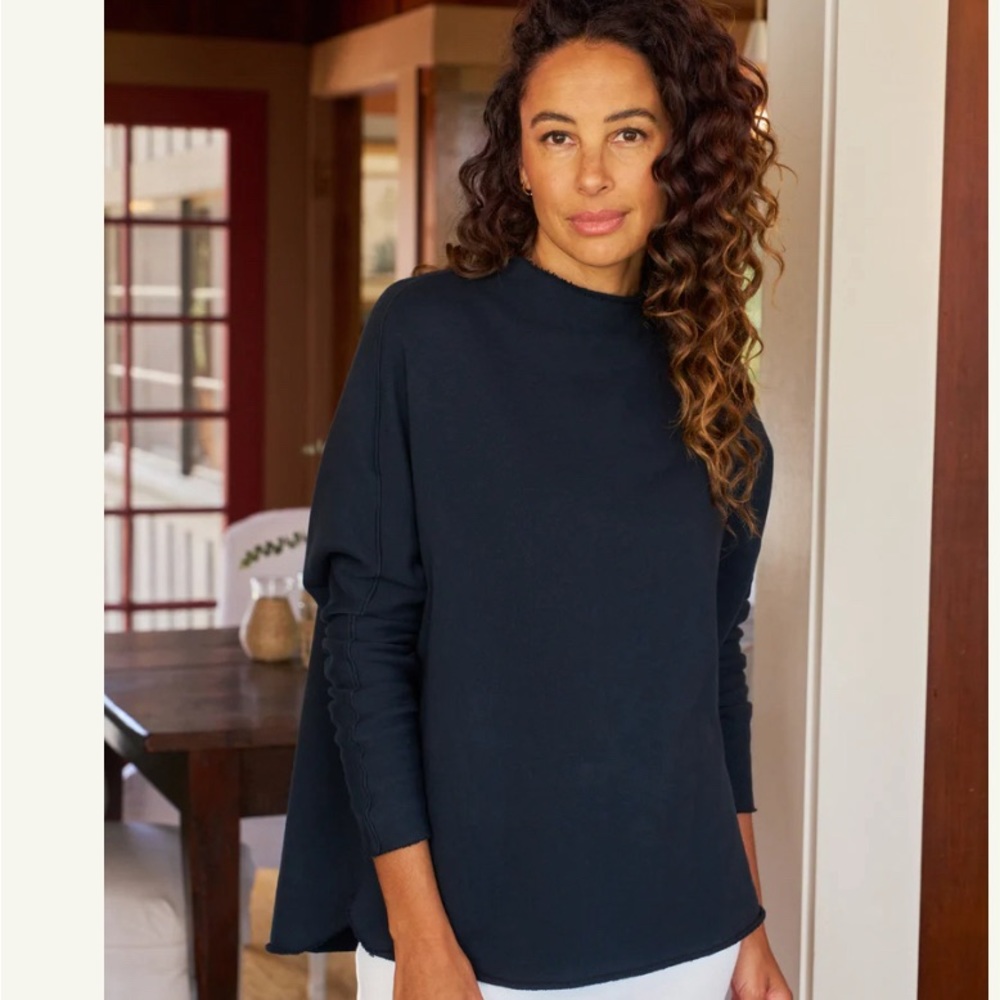 Women's Navy Sweatshirt Capelet Sz Sm
